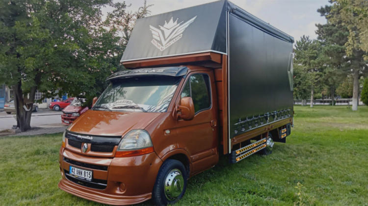 Konya'da Karoser Firmaları: Araçların Görünüm ve Güvenlik Bakımından Önemi